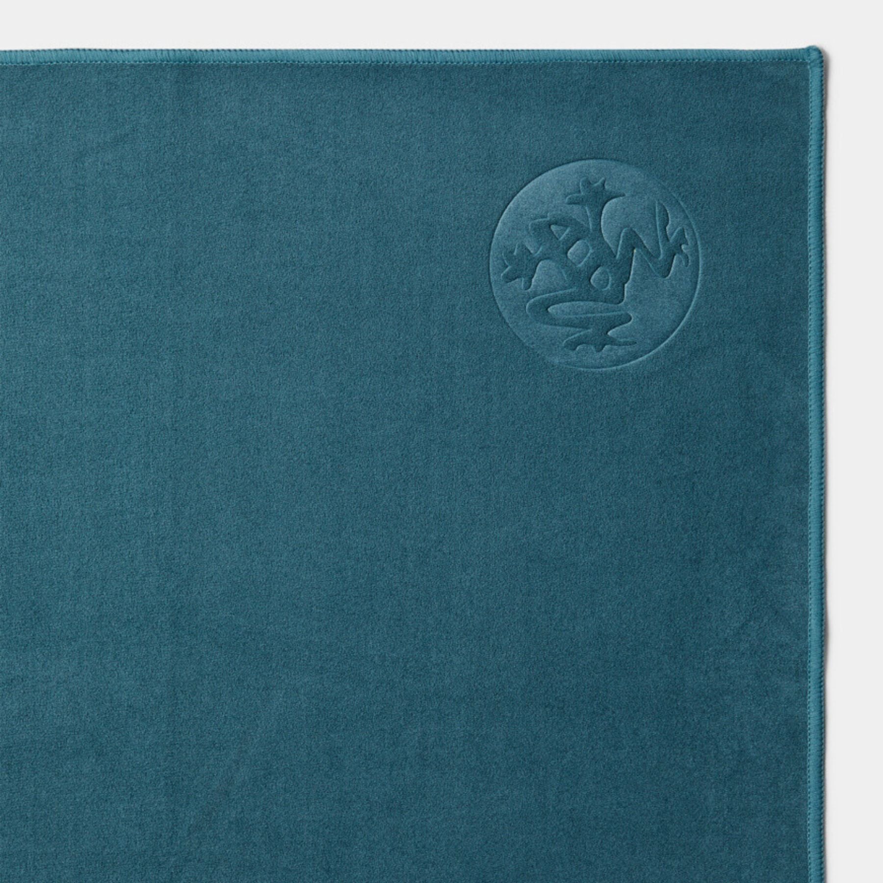 EQUA® YOGA MAT TOWEL