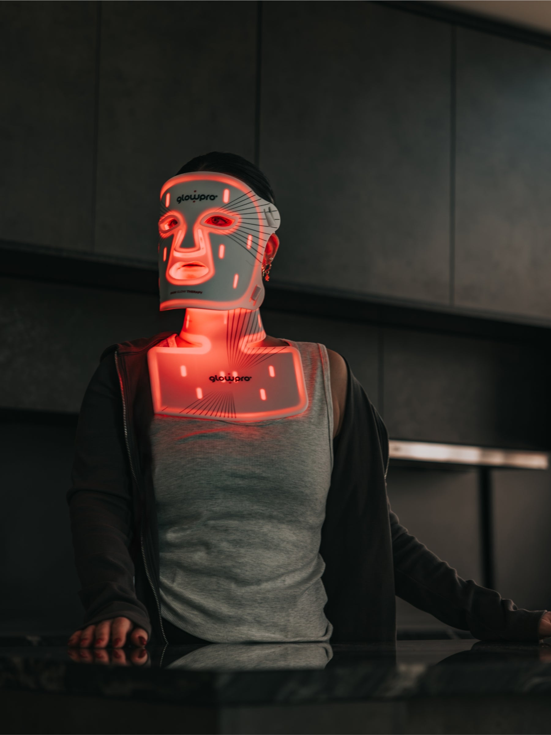 GLOWPRO Red Light Mask + Neck Booster