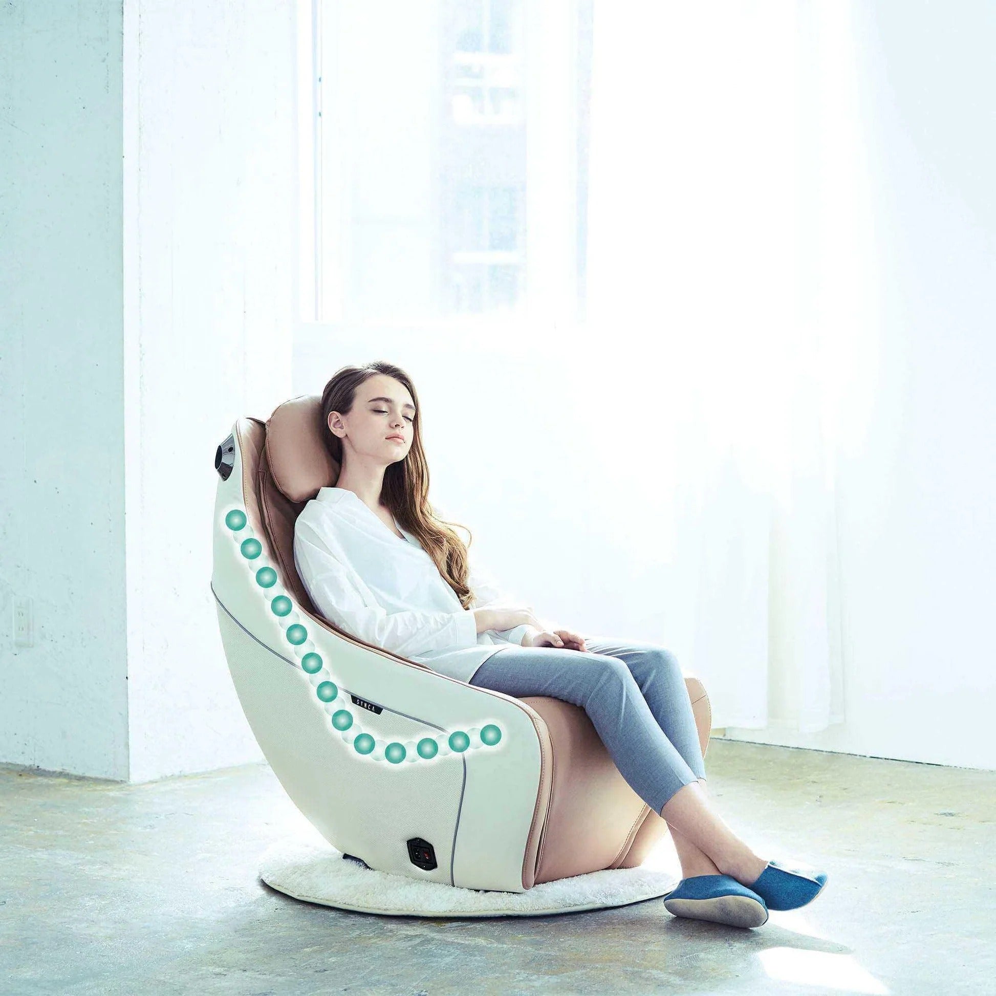 synca CirC Massage Chair